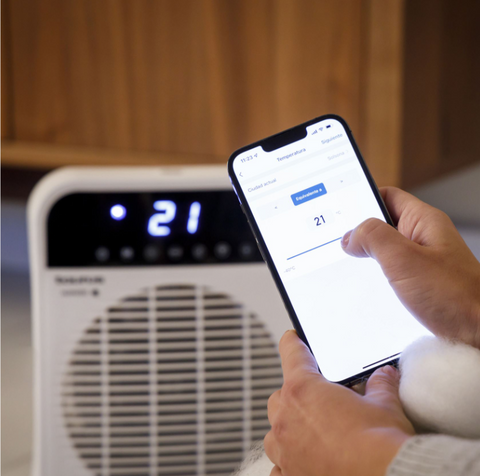 Taurus Heater Floor Fan Cream Wi-Fi Enabled 2Heat Settings 2000W Factor Connect